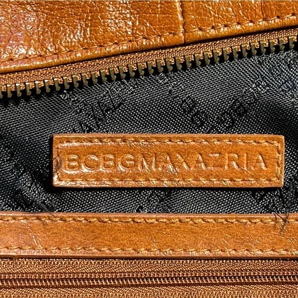 vintage BCBGMAXAZRIA  leather large hobo bag with zipper chain - Picture 9 of 16